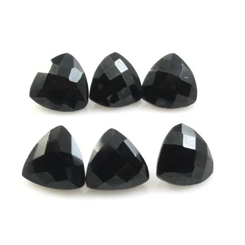 Black Spinel - 3 mm Trillion Cut [Size: 3 mm]