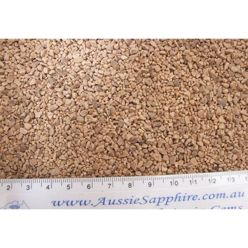 500g Standard Crushed Nut Shell for Dry Polishing [Type: Standard] [Weight: 500 grams]